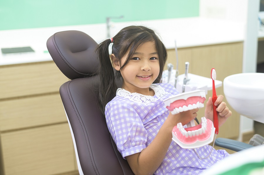 Three Ways to Help Your Child Relax at the Dentist