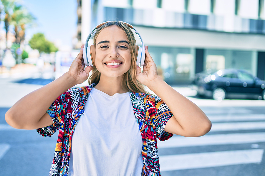 Securing Your Smile: How Dental Implants Transform Oral Health at Any Age